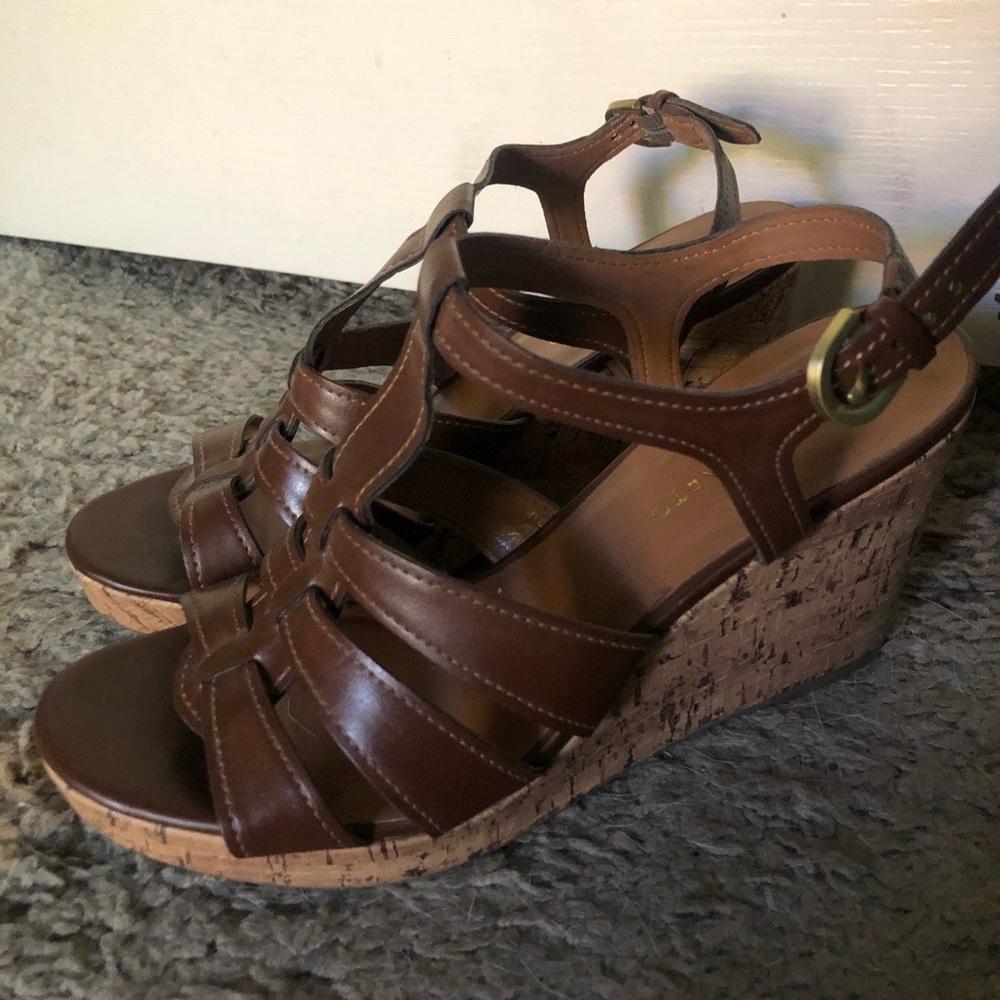 Frano Sarto Wedges